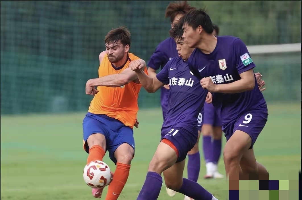 开云官网入口 -里程碑夜！山东泰山复出首秀，欧冠转会期刷纪录，更衣室稳定，球探报告显示潜力的简单介绍